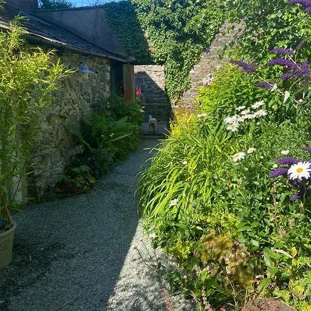 Barn: Beckside Stables קרטמל