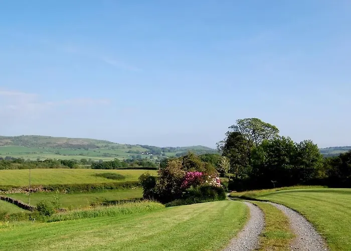 Barn: Beckside Stables Картмел